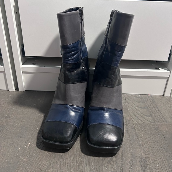 L'INTERVALLE Women's Black and Blue Heeled Boots - Picture 4 of 4
